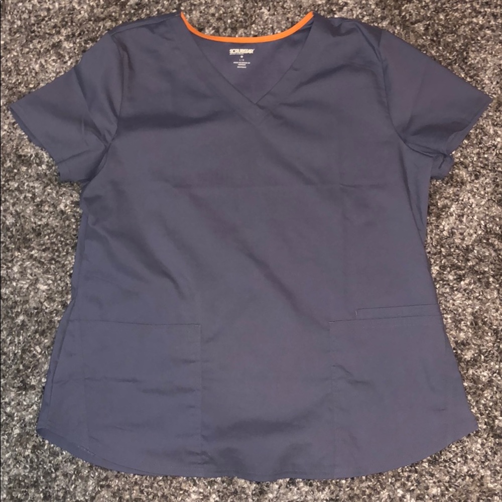 Women’s Scrubs